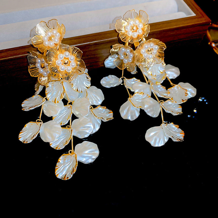 Pendientes de perlas con borlas y diseño floral de inspiración vintage en plata de ley 925 para mujer