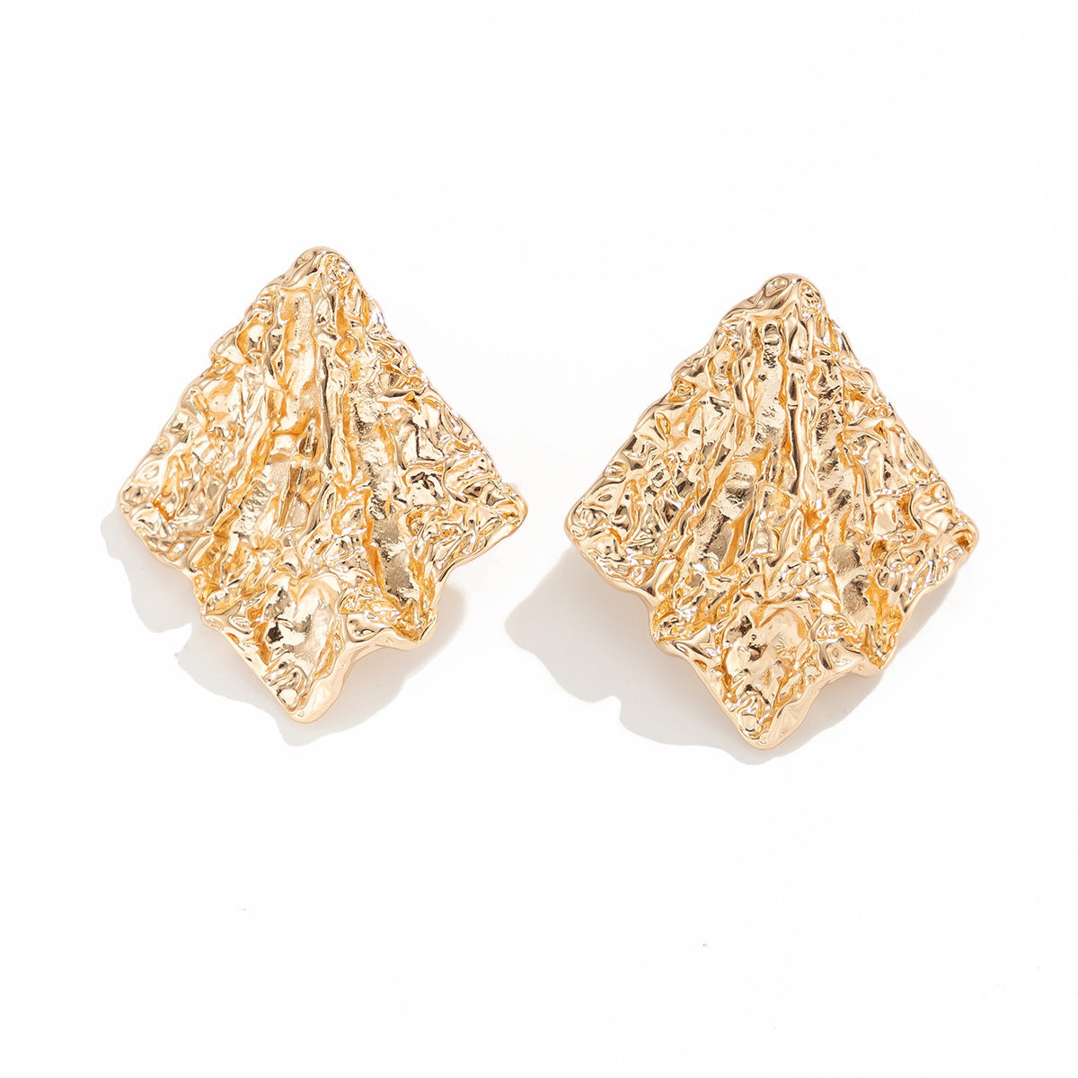 Exaggerated Pleated Geometric Plated Alloy Cuff Bracelet