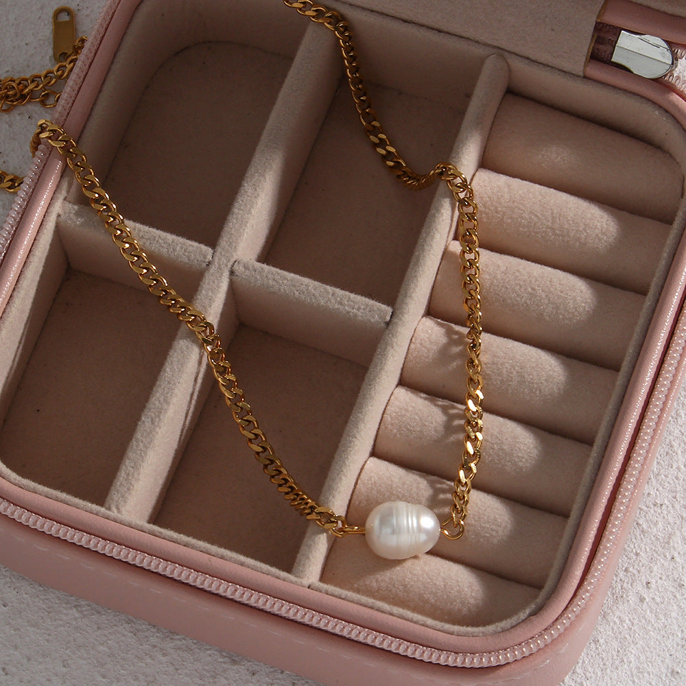 Collana da donna con catena a maglia cubana geometrica minimalista in acciaio inossidabile e pendente di perla d'acqua dolce