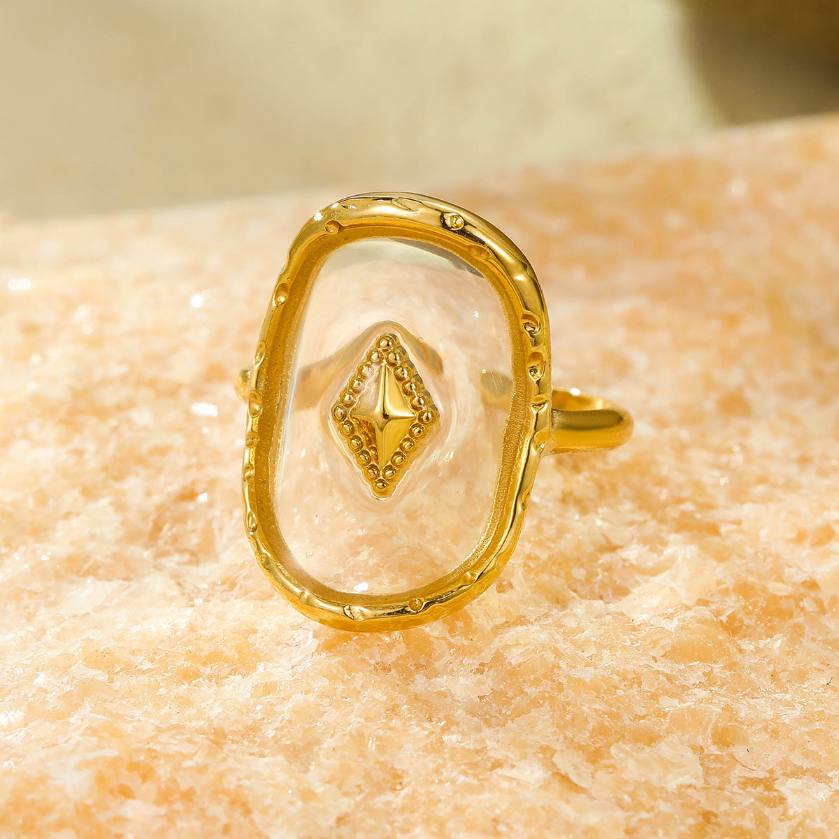 Anello minimalista geometrico a rombo regolabile in acciaio al titanio placcato oro da donna
