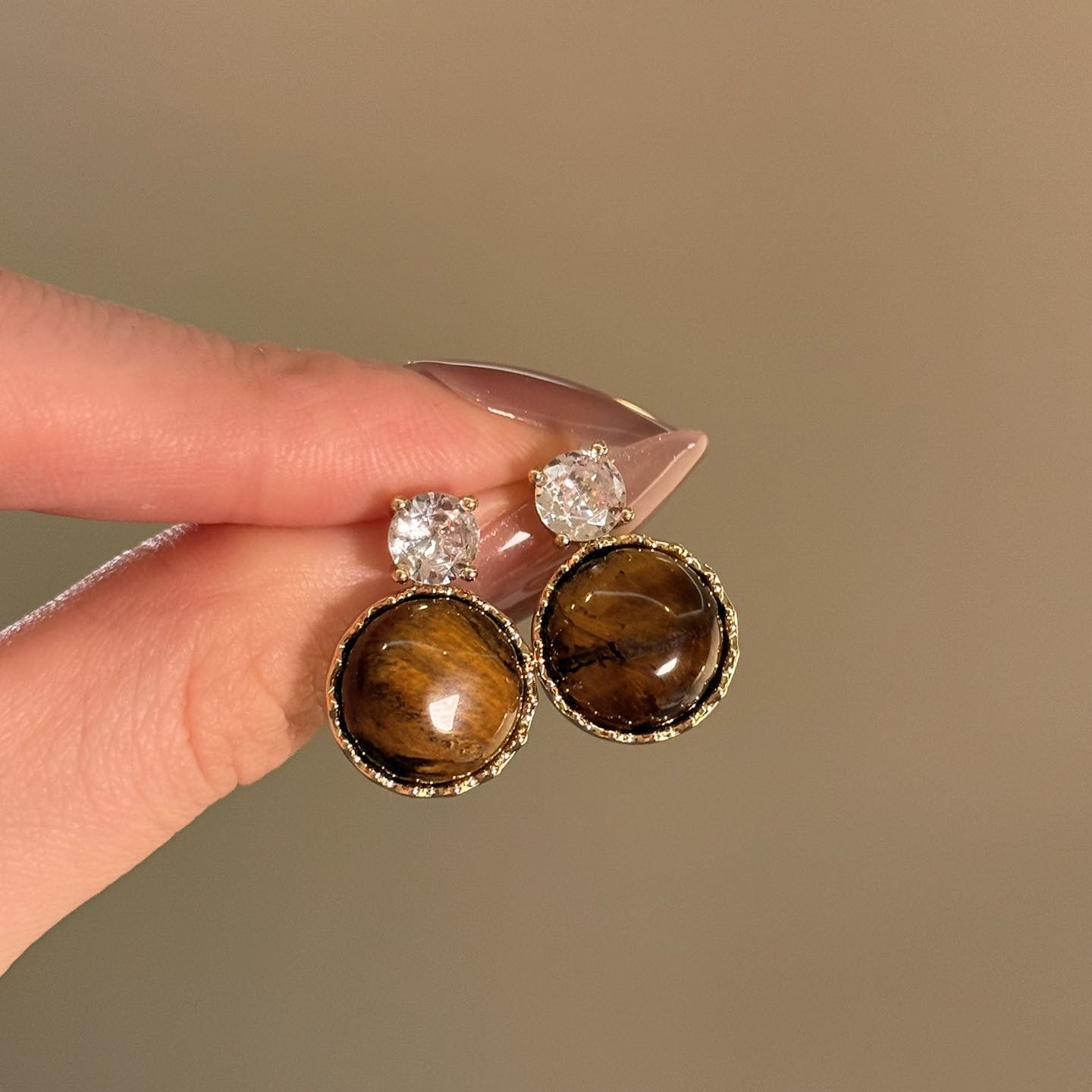 Orecchini a perno geometrici vintage in occhio di tigre, in acciaio placcato oro 18 carati da donna