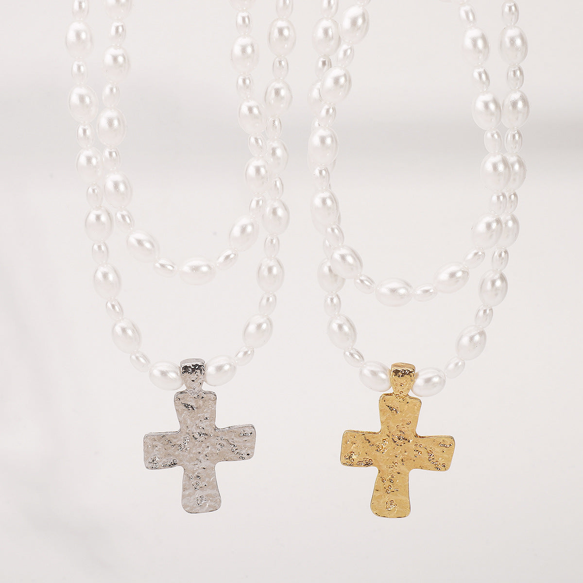 Collar con colgante de cruz de estilo vintage francés con aleación y detalles de perlas simuladas, diseño geométrico, cadena de clavícula de doble capa para mujer