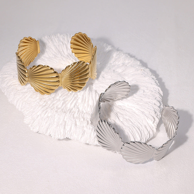 Bracciale Minimalista da Donna in Acciaio al Titanio Placcato Oro 18K, Gioiello Ipoallergenico Leggero in Acciaio Inossidabile