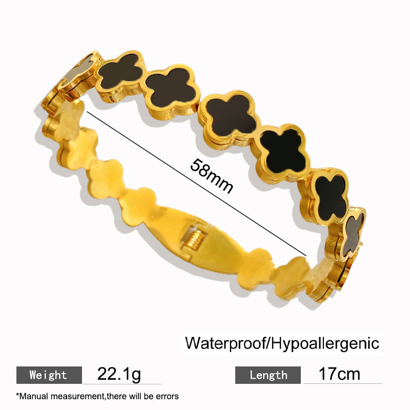 Vintage Micro-inlay Mother of Pearl Four-leaf Clover Titanium Steel Bracelet