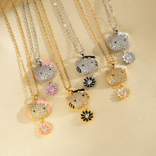Collar de lujo con colgante de gato floral para mujer en acero de titanio con incrustaciones de diamantes de imitación en cadena tipo O