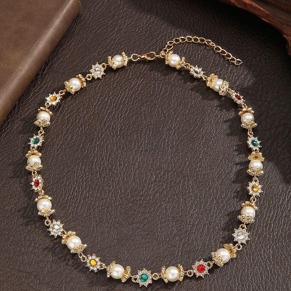 Geometric Floral Alloy Necklace with Imitation Pearl and Rhinestone Inlay on Cable Chain Unisex