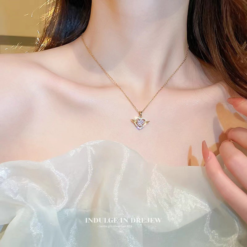 Minimalist Heart-Shaped Titanium Steel Pendant Necklace for Women with Plated Finish and O-Chain Design