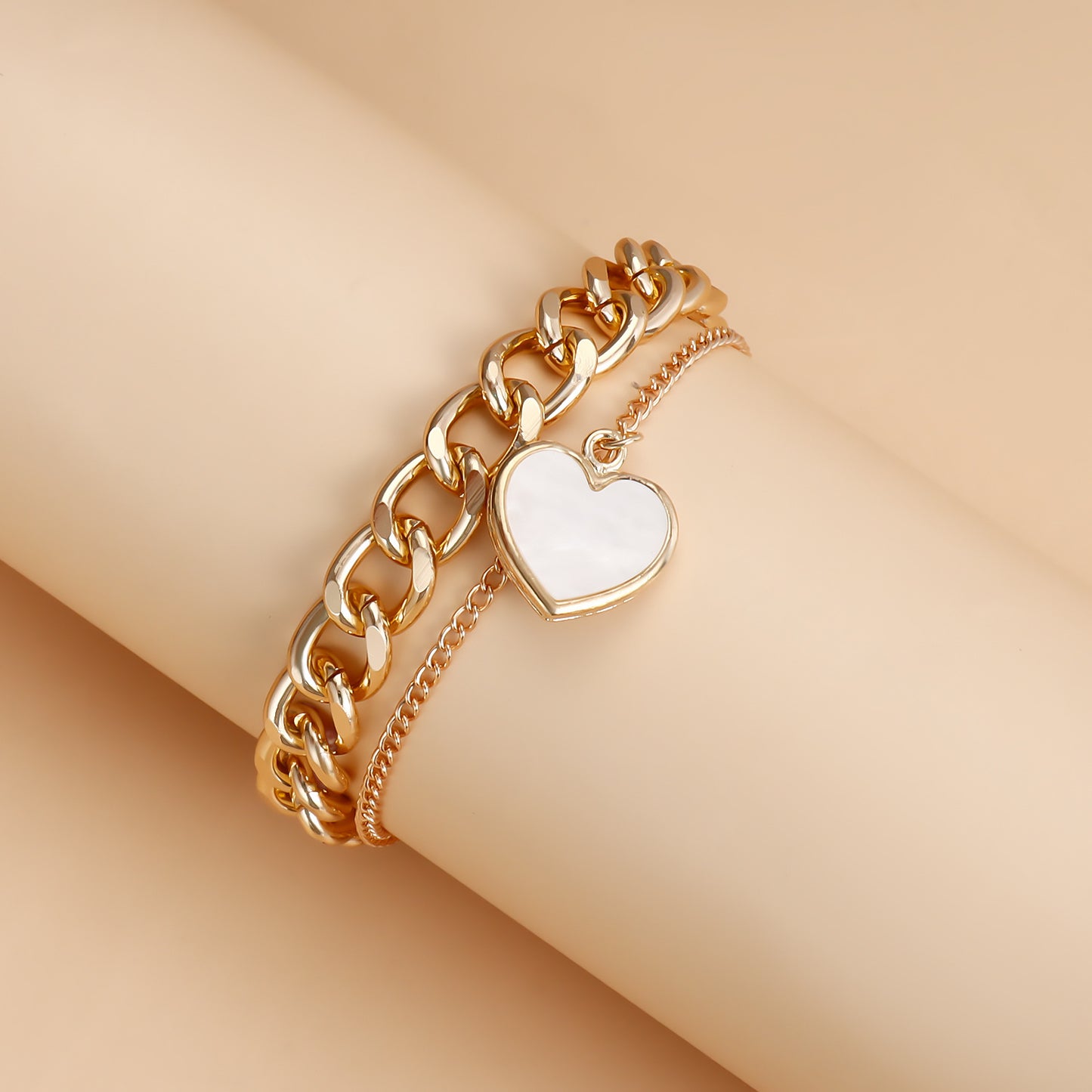 Pulsera geométrica minimalista de aleación para mujer con imitación de nácar blanco y acabado chapado
