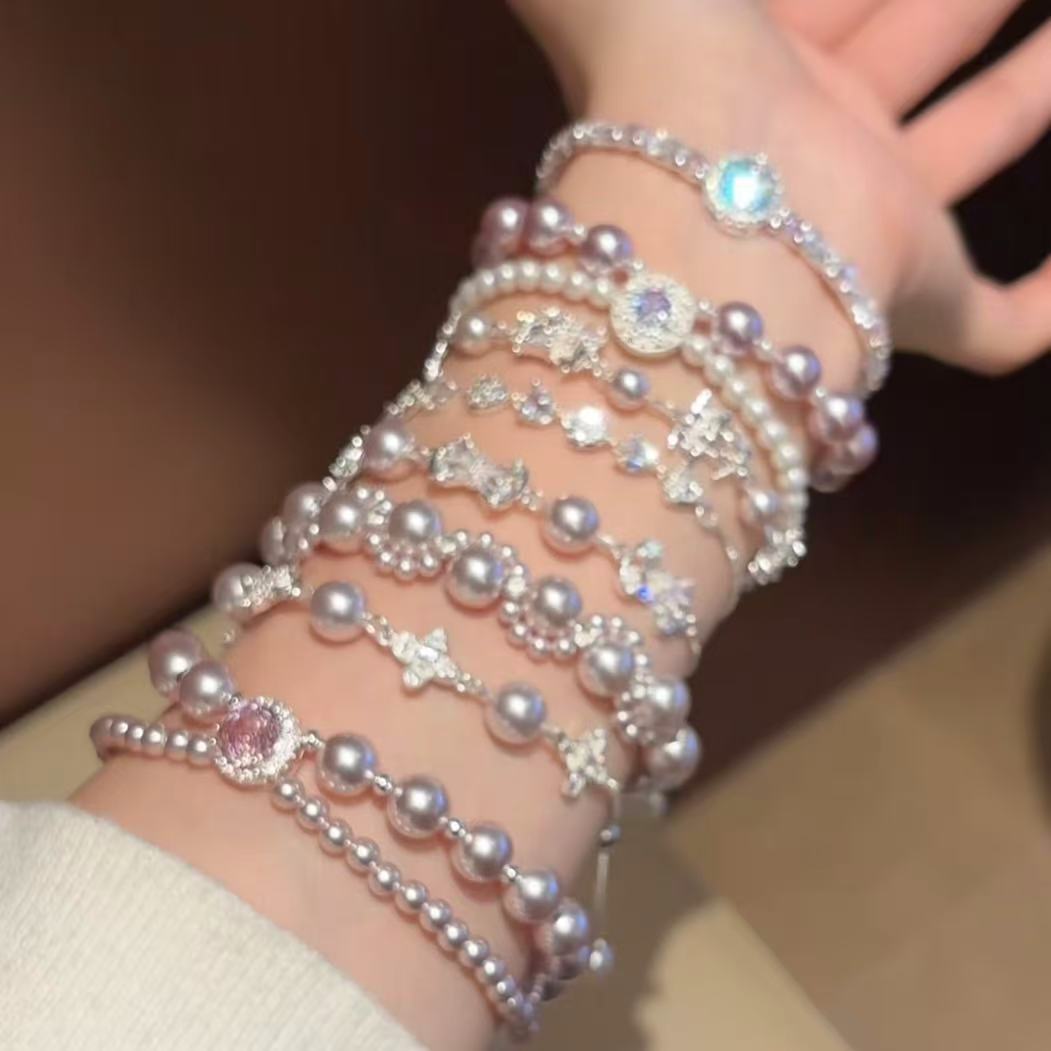 Elegante pulsera geométrica de perlas para mujer con detalles de pedrería, acabado chapado, estilo minimalista para oficina, joyería de lujo para uso diario