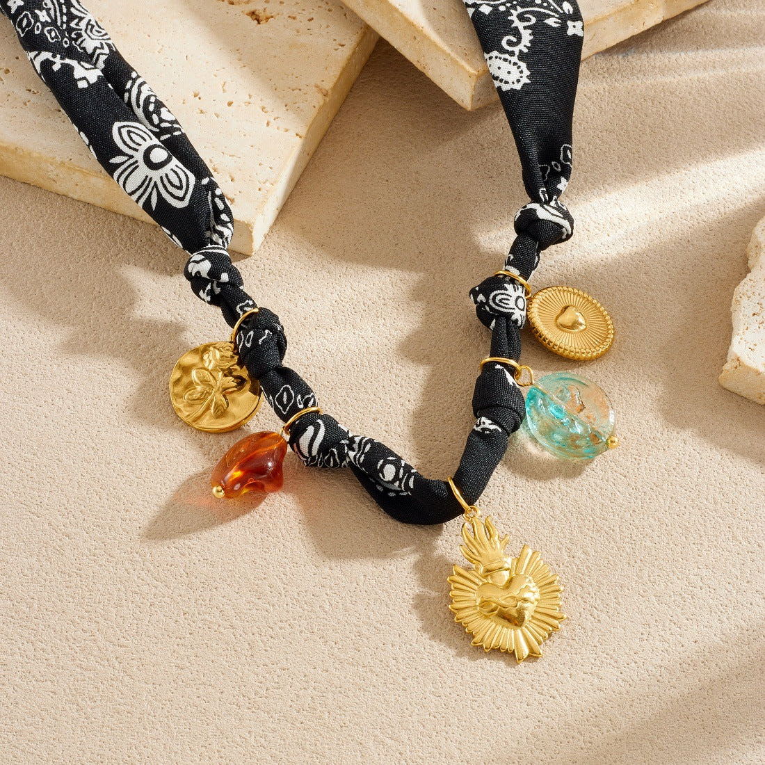 Vintage Bohemian Gold Plated Stainless Steel Heart Round Pendant Necklace with Floral Relief and Beads