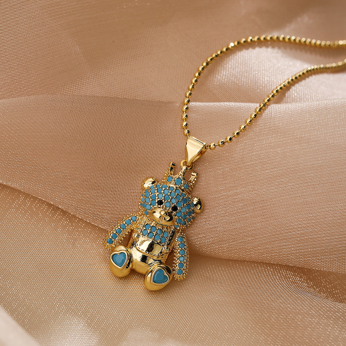 Minimalist Geometric Leopard Head Pendant Necklace for Women with Full Zircon Inlay on Brass Chain