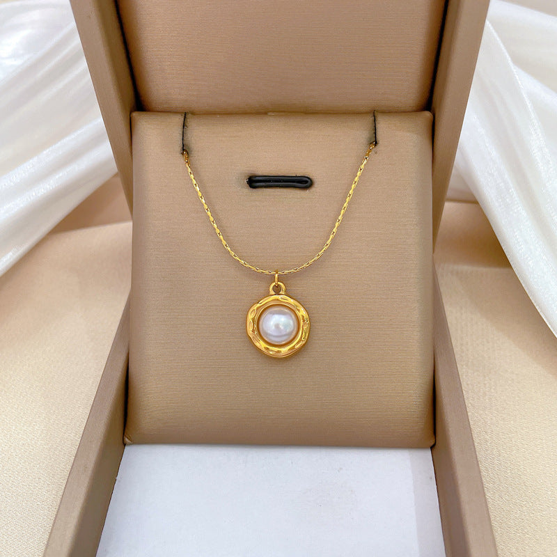 Minimalist Geometric Titanium Steel Pendant Necklace with Gold Plating for Women and Men