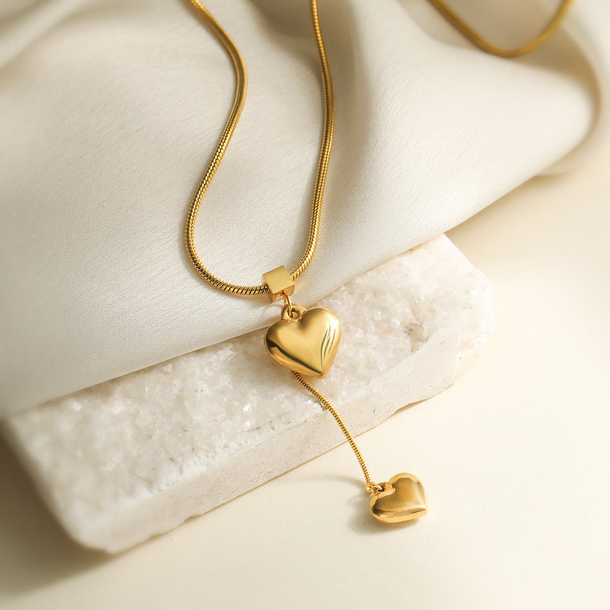 Minimalist Heart-Shaped Gold-Plated Stainless Steel Pendant Necklace for Women