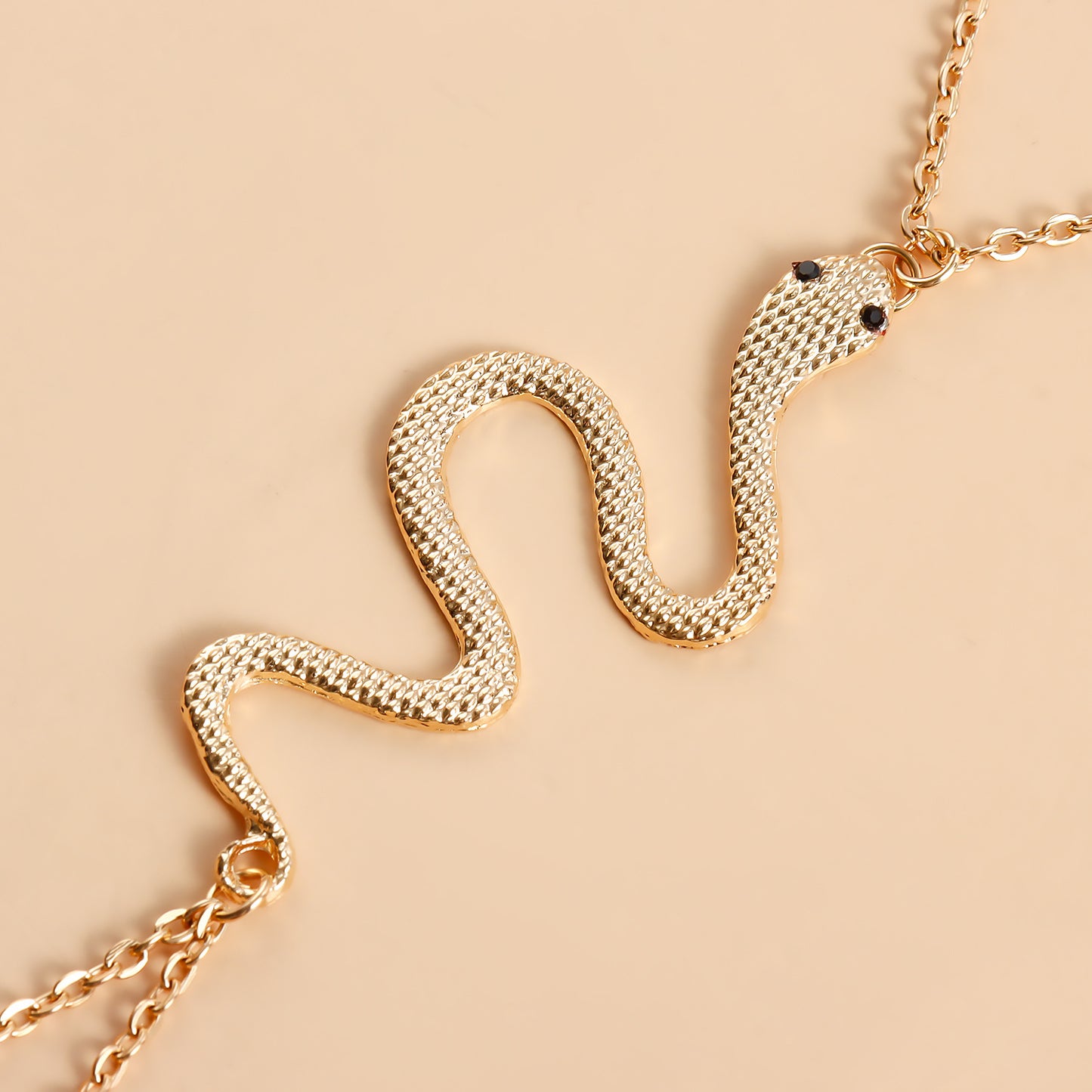 Gothic Snake-Shaped Alloy Anklet for Women with Geometric Design Ideal for Beach Vacation and Summer Travel