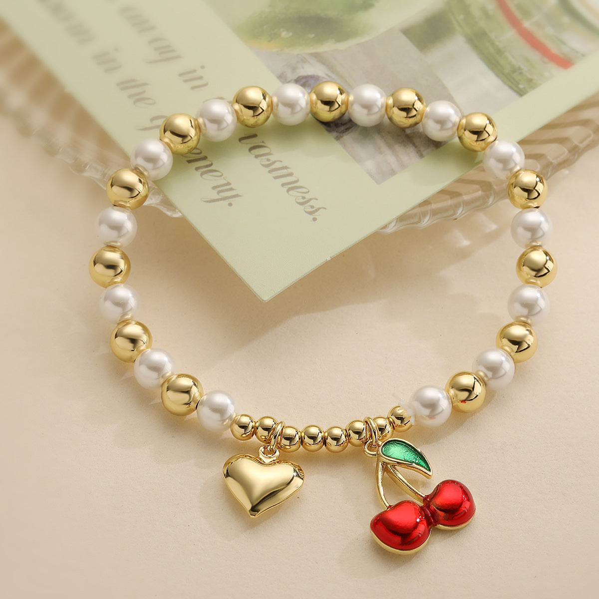 Fashion-Commuter Cherry and Heart-Shaped Pearl Beaded Bracelet for Women with Gold Plating on Copper