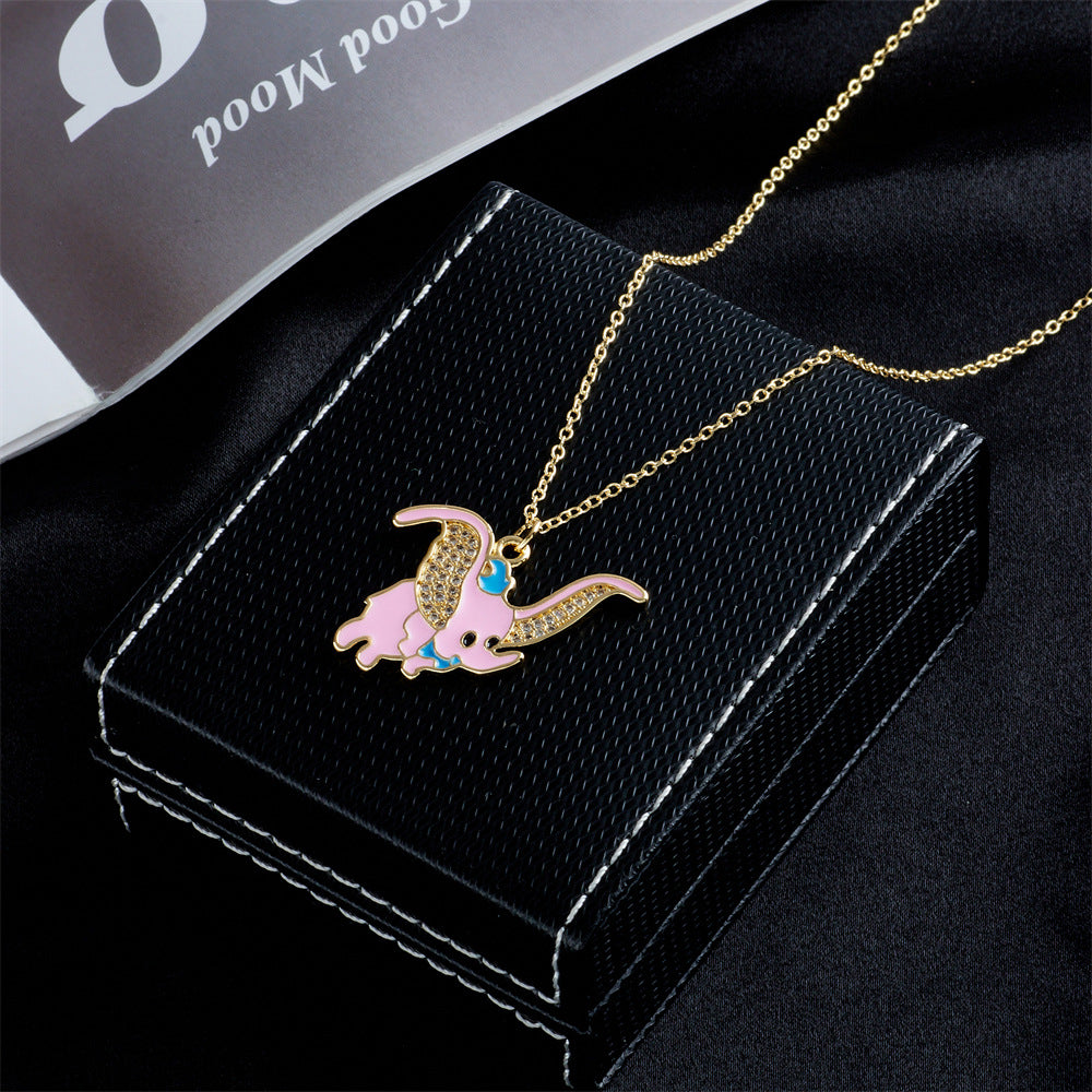 Collana pendente a forma di elefante minimalista da donna con base in rame e placcatura in oro 18 carati, finitura smaltata e intarsio in zirconi