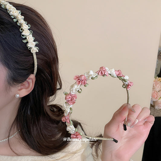 Elegant Floral Fabric Headband for Women Spring Lightweight Luxury Style Modern Minimalist Hair Accessory for Daily Wear and Office Commute