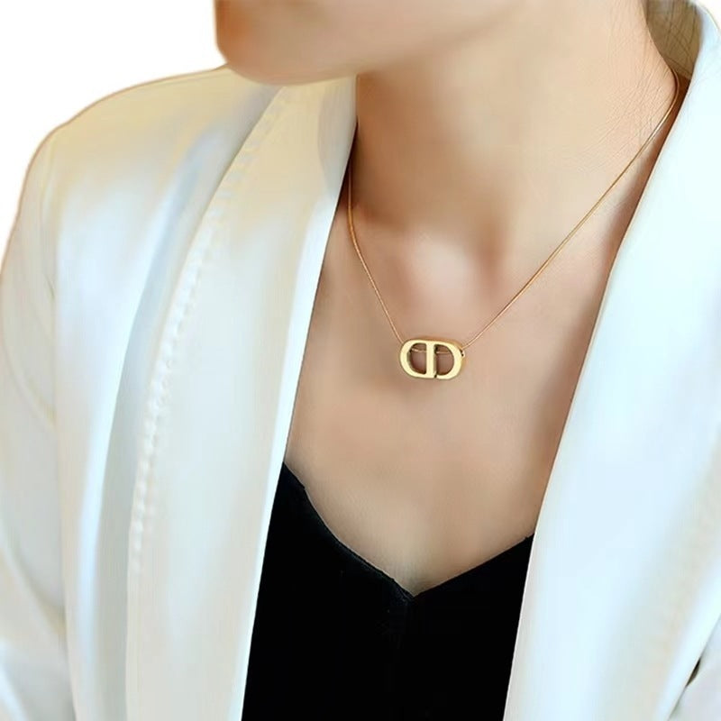Minimalist CD Letter Snake Chain Necklace for Women Made of Titanium Steel with Electroplating Finish