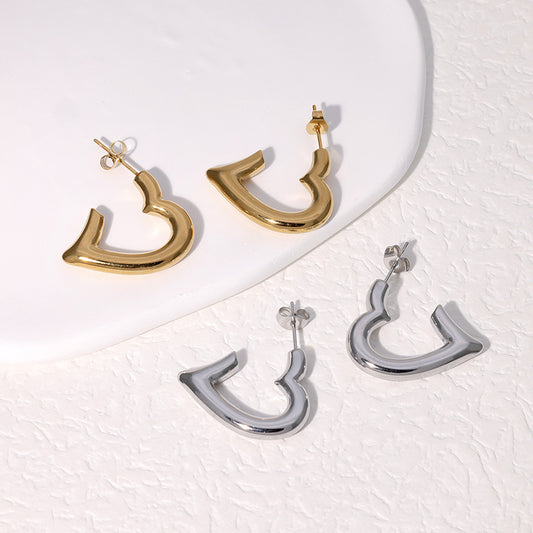 Pendientes Minimalistas y Elegantes de Acero Inoxidable en Forma de Corazón con Acabado Chapado para Mujer