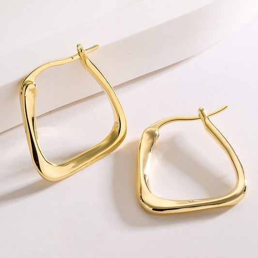 Pendientes Geométricos Minimalistas de Cobre con Baño de Oro para Uso Diario
