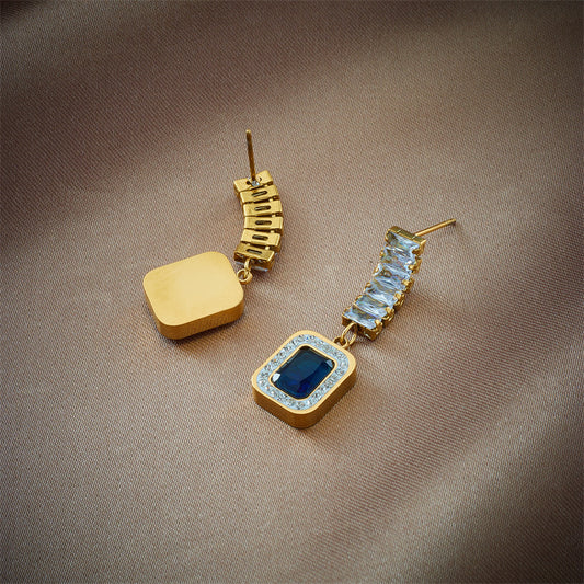 Fashionable Geometric Blue Sapphire Stud Earrings in Titanium Steel with Rhinestone Inlay and Plated Finish