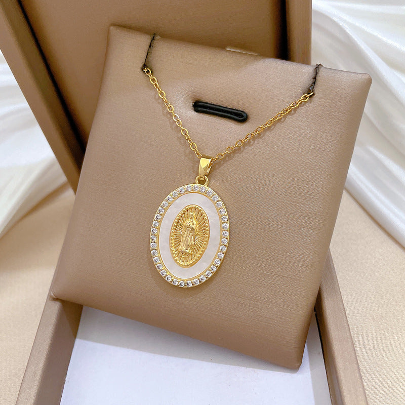 Cartoon Style Shell-Shaped Pendant Necklace for Women and Men in Titanium Steel with Full Rhinestone Inlay and Delicate Locket Chain