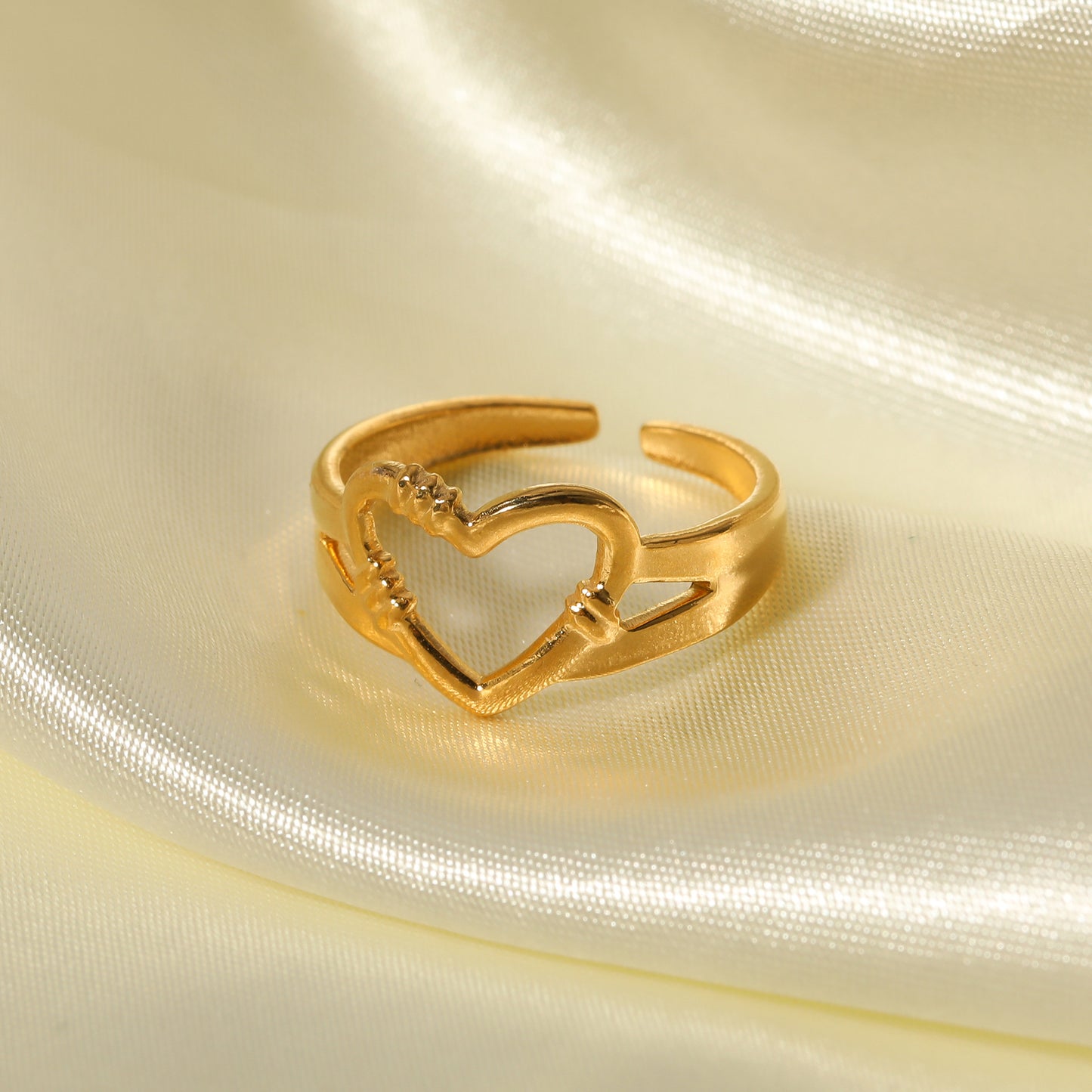 Minimalist Heart-Shaped Stainless Steel Adjustable Open Ring with Vacuum Gold Plating for Women