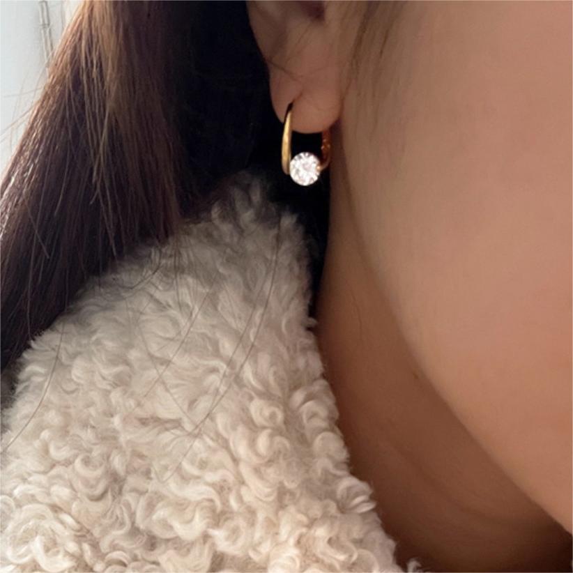 Minimalist Geometric Letter-Shaped 925 Sterling Silver Earrings with Rhinestone Inlay and Plated Finish