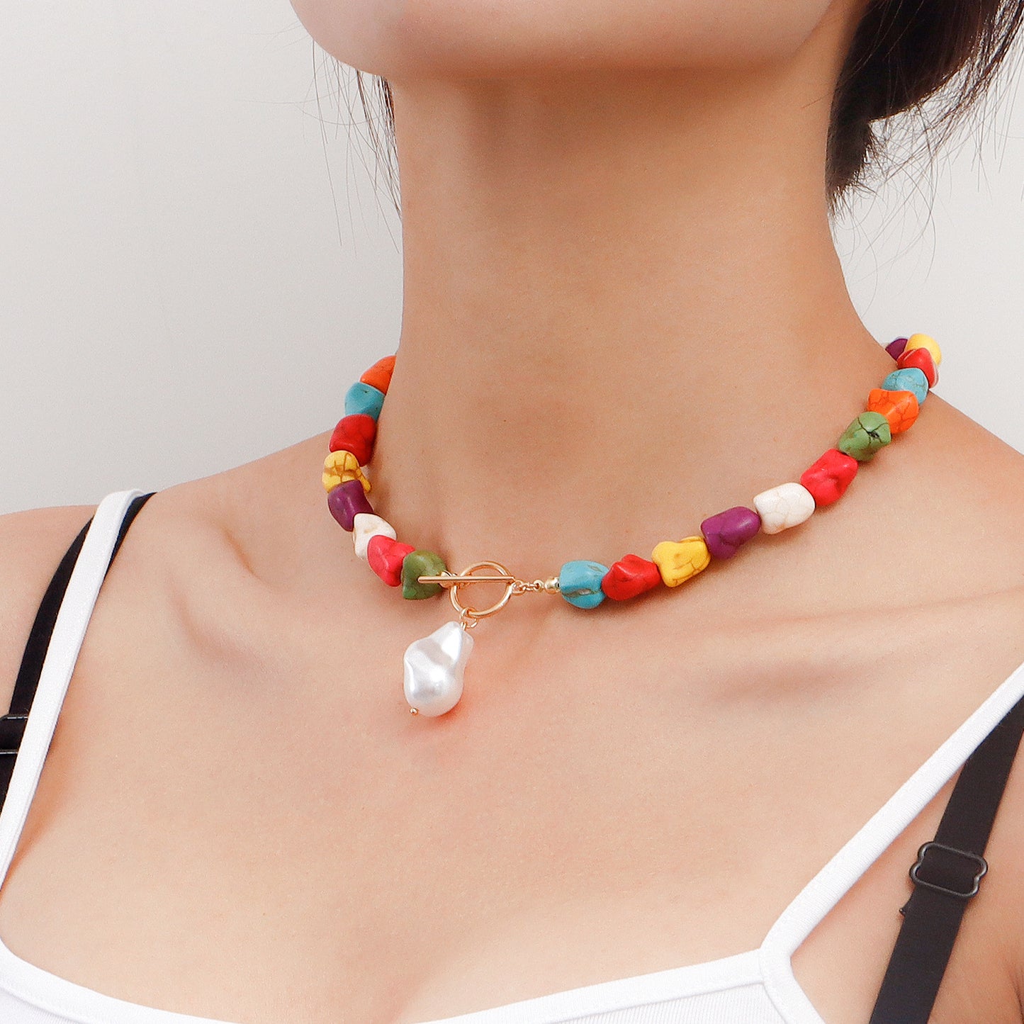 Natural Style Irregular Turquoise and Pearl Pendant Necklace for Women with Geometric Shape Alloy Chain and Electroplated Finish