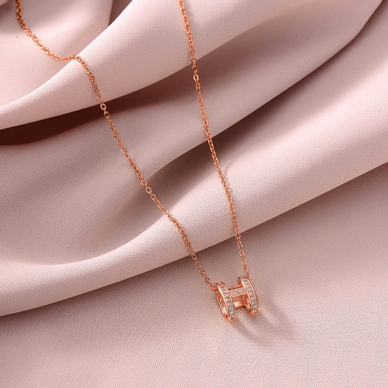 Minimalist Letter H Pendant Necklace for Women in Titanium Steel with Plated Finish on O-Chain