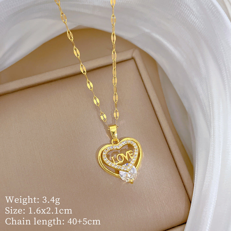 Ciondolo a Cuore in Stile Cartone Animato in Rame con Intarsio di Strass su Collana a Catena a "O" Placcata in Acciaio al Titanio per Donna e Uomo