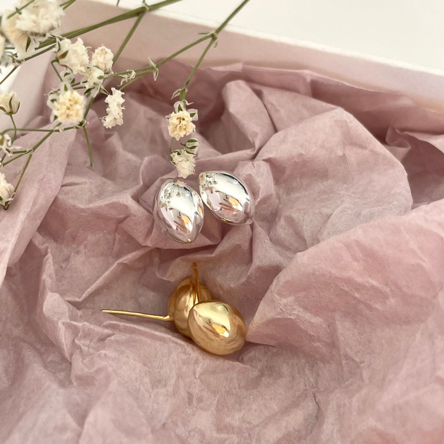 Minimalist Star-Shaped Hollow S925 Sterling Silver Stud Earrings Handmade for Women