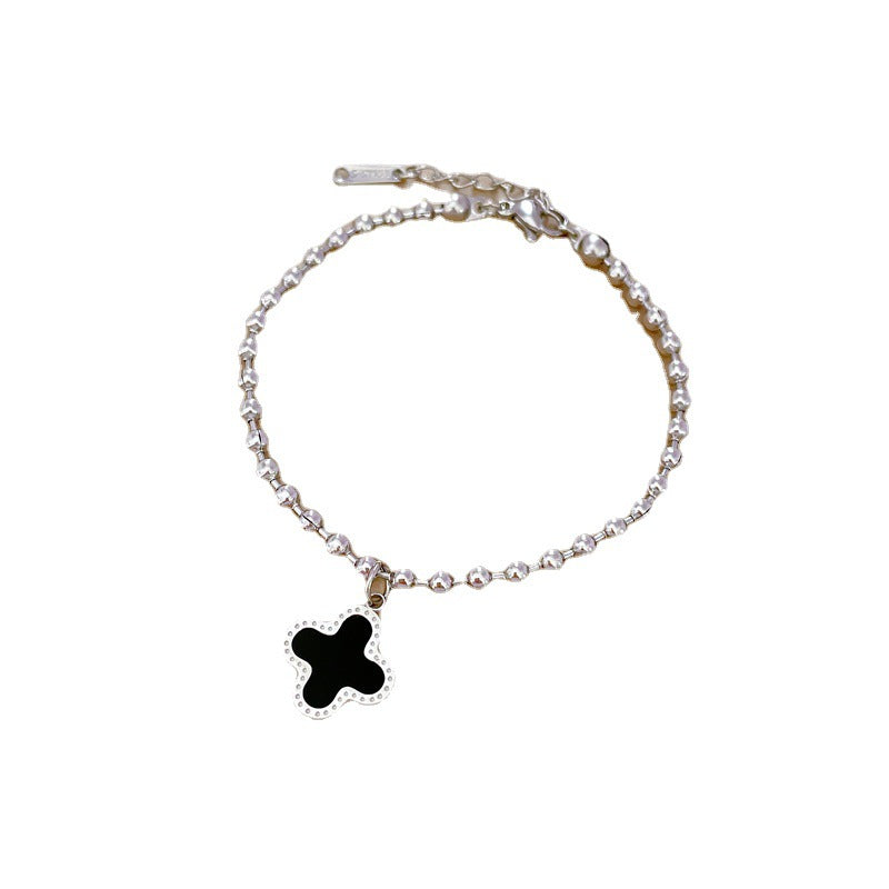 Vintage Titanium Steel Lucky Clover Beaded Bracelet for Women with Gold Plating and Wavy Texture