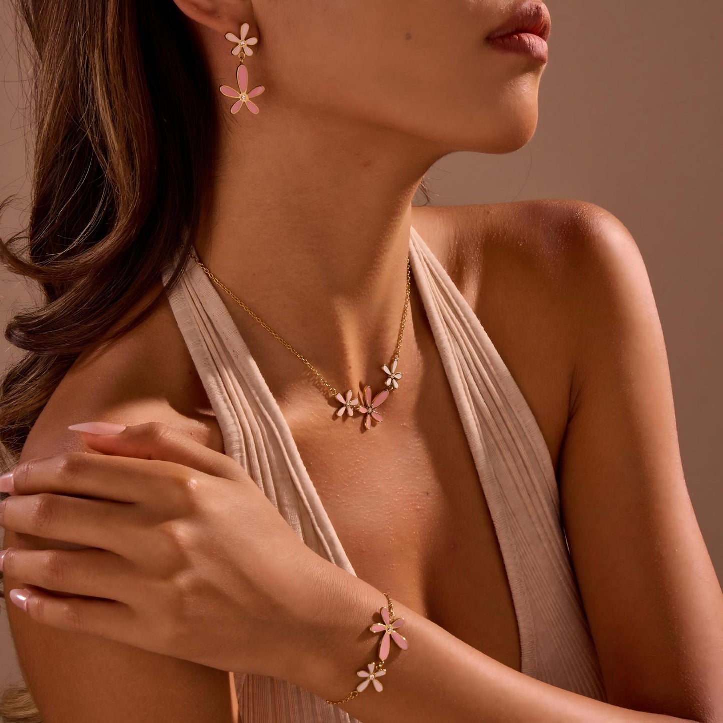 Conjunto de collar, pulsera y pendientes de acero inoxidable con flor de esmalte minimalista de moda para mujer
