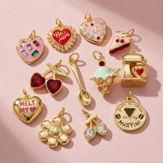 Vintage Heart Stainless Steel PVD Gold Plated Charm Bar