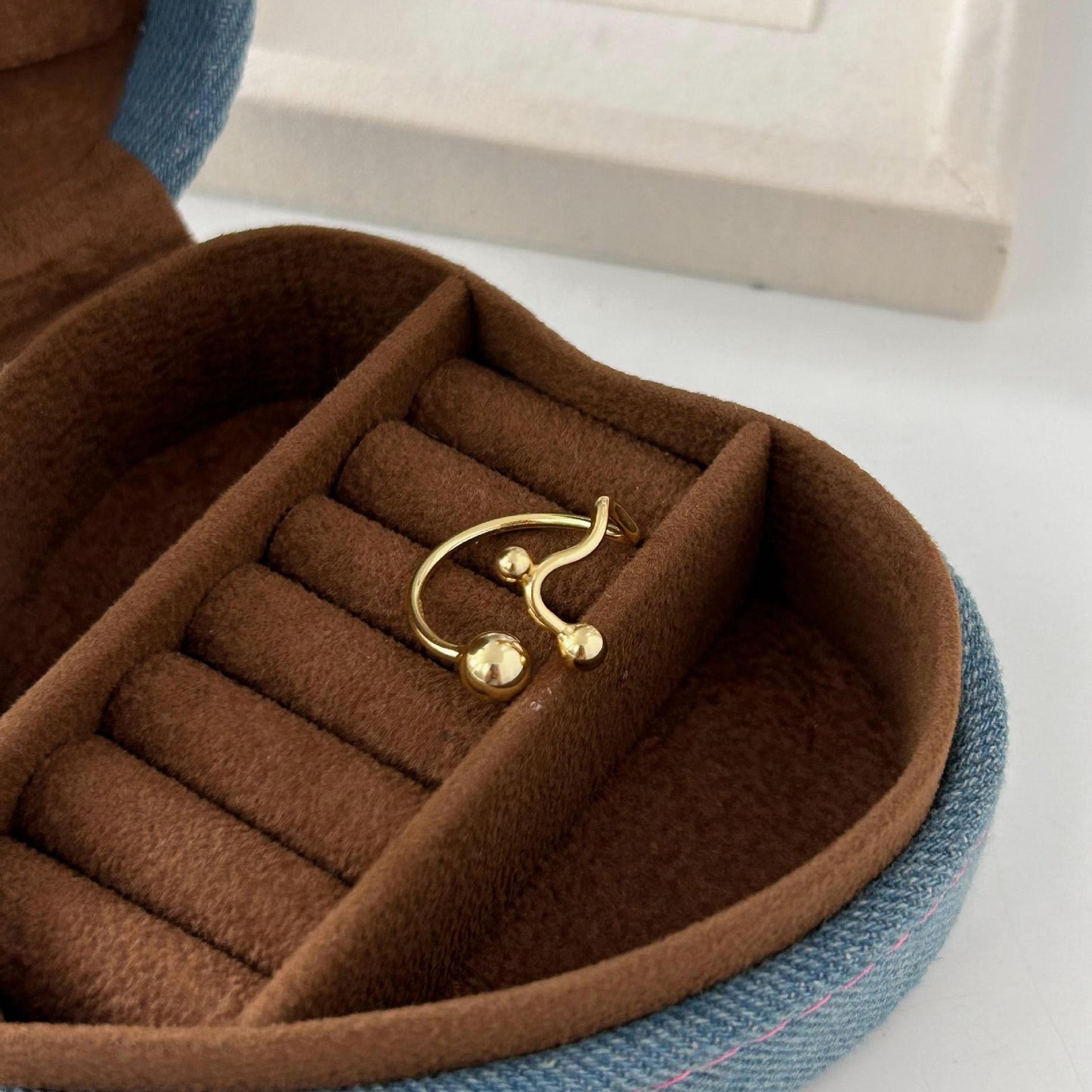 Anello minimalista da donna in argento sterling S925 con perline, design a maglie e nodo