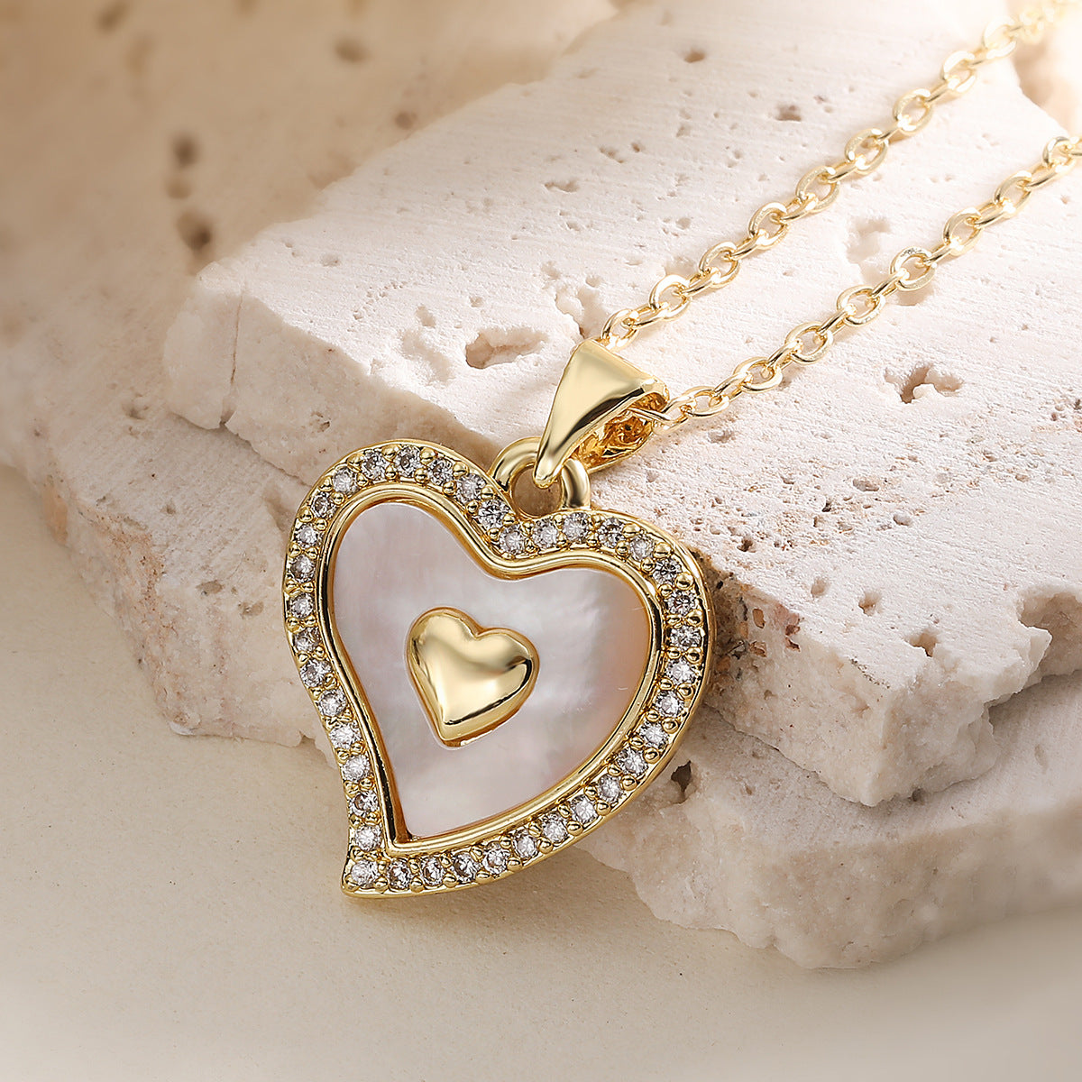 Minimalist Elegant 18K Gold Plated Brass Heart Pendant Necklace with Cubic Zirconia for Women