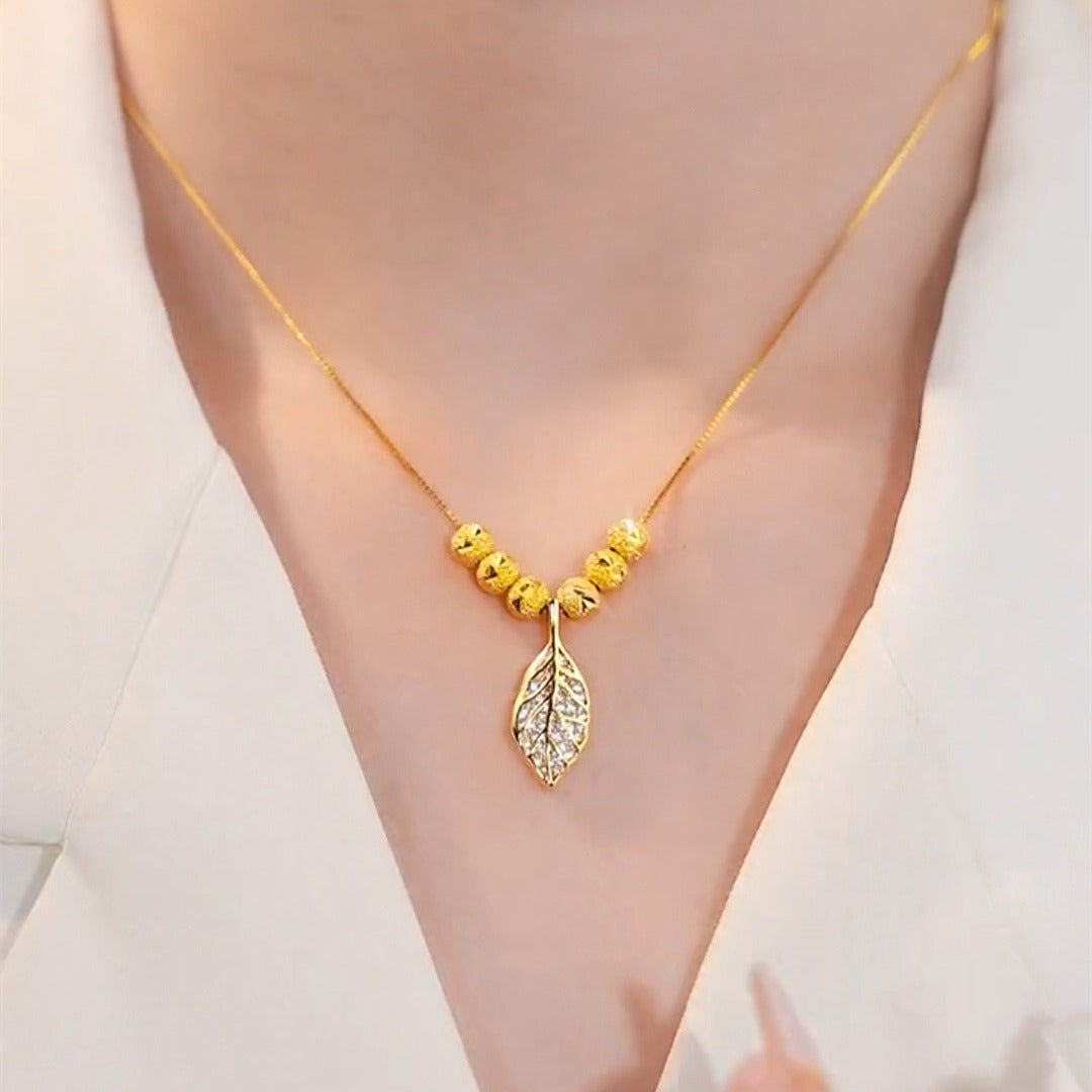 Collana da Donna a U alla Moda in Acciaio al Titanio con Finitura Lucida e Design a Catena Box