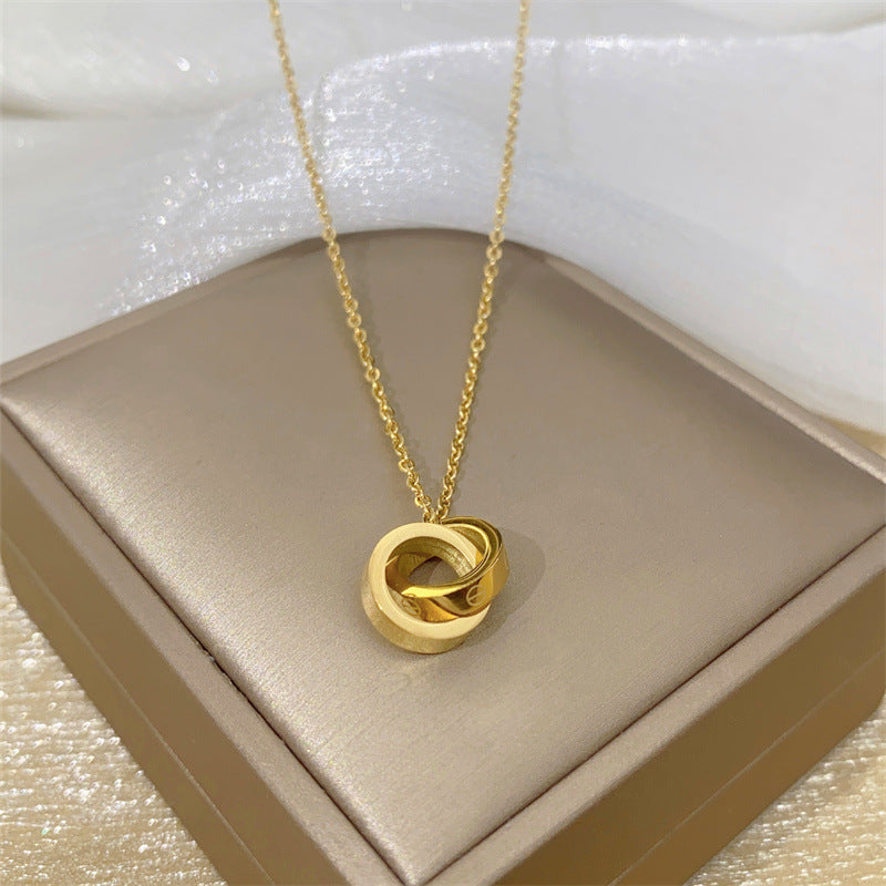 Collana pendente con quadrifoglio in acciaio al titanio placcato oro rosa 18 carati minimalista di lusso da donna