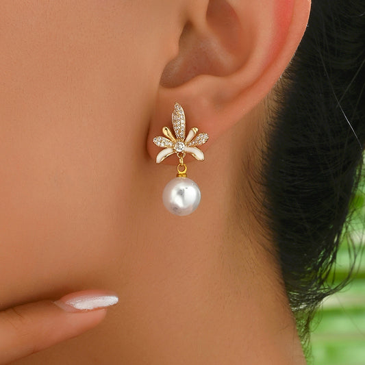 Minimalist Coconut Leaf Shaped Copper Earrings with Rhinestone Inlay and Pearl Accents for Women