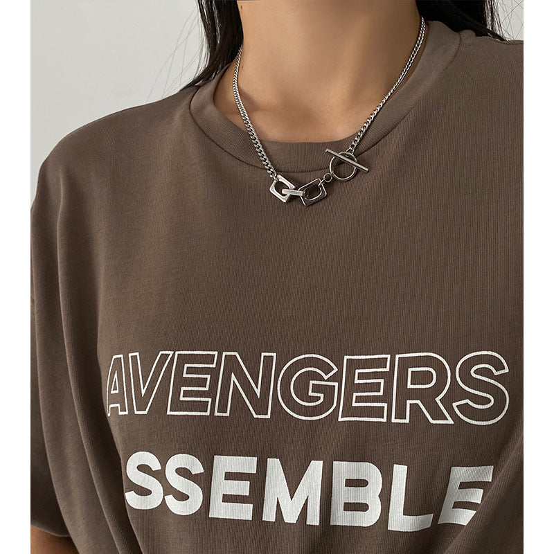 Collana maglione geometrica minimalista in acciaio al titanio con chiusura OT per donne e uomini