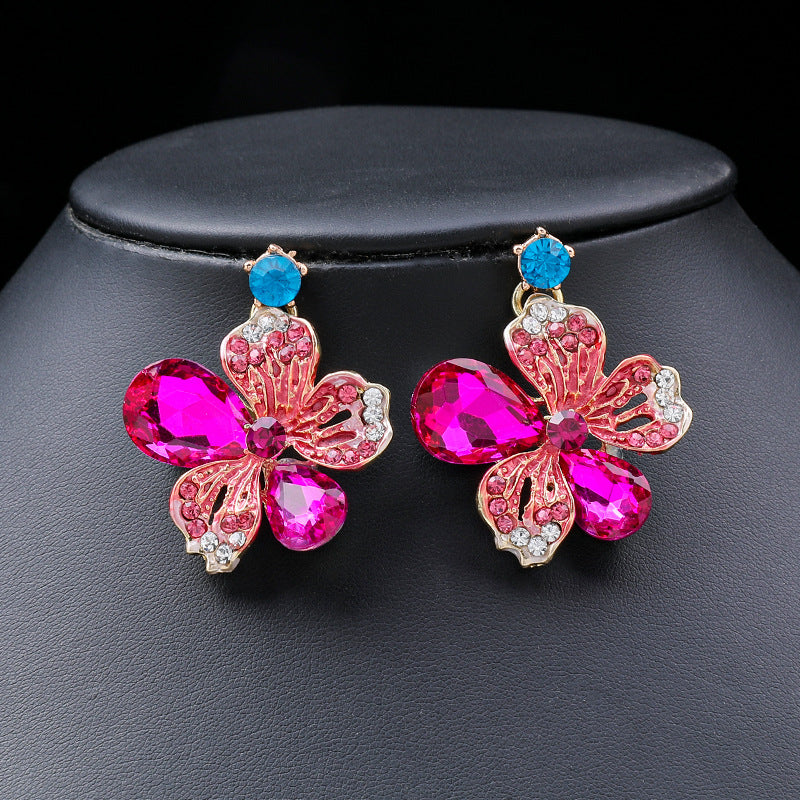Juego de collar con colgante floral vintage para mujer, collar con relicario de esmalte de color, aleación, con pendientes a juego