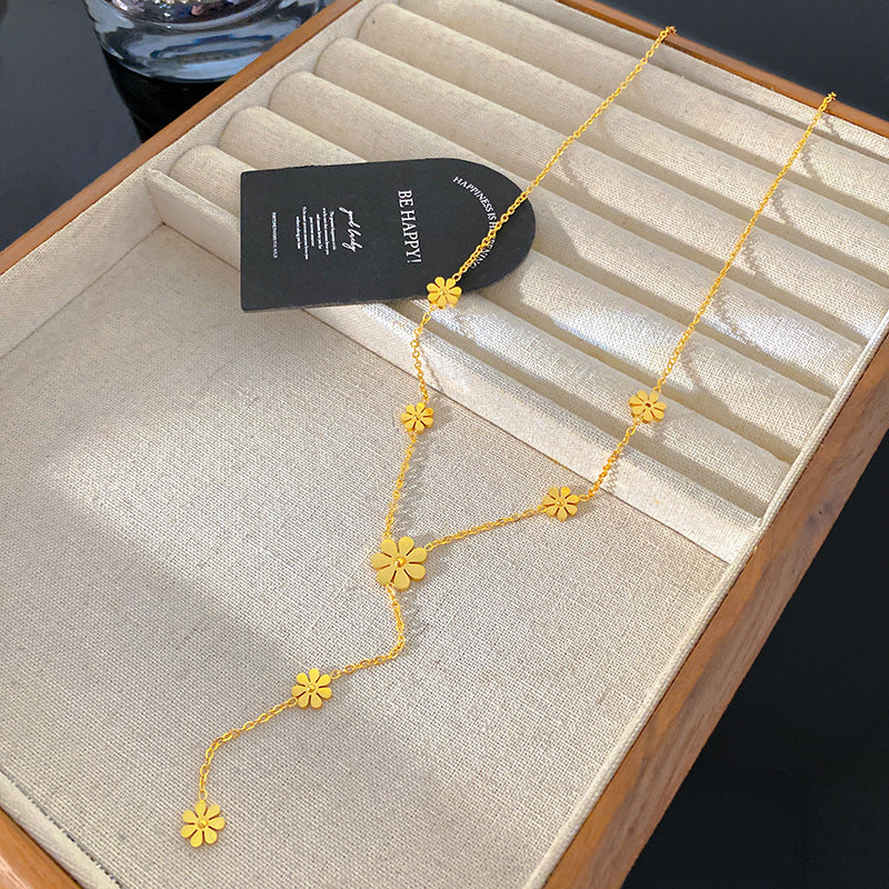 Sweet Streetwear Gold Plated Titanium Steel Sunflower Daisy Pendant Necklace Cable Chain