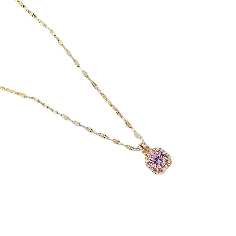 Collana da Donna Coreana con Ciondolo Geometrico Quadrato in Acciaio al Titanio, Intarsiato con Strass e Catena Regolabile