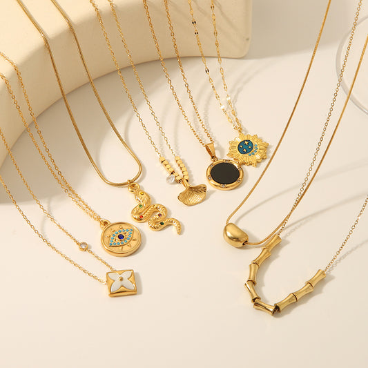 Collar con colgante minimalista de acero inoxidable con forma de bambú y ojo de serpiente para mujer, chapado en oro de 18 quilates e incrustaciones de circonitas