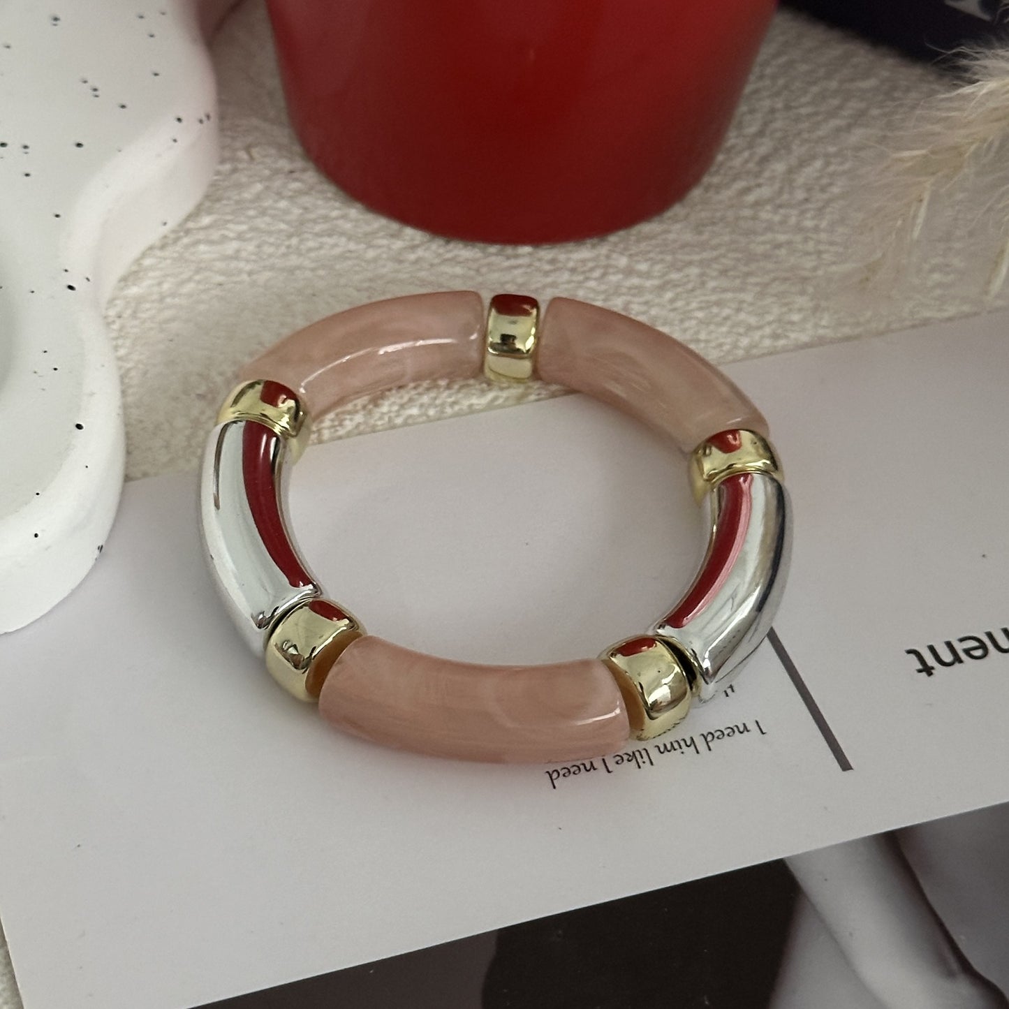 Conjunto de pulseras de tubo curvo de acrílico geométrico de aceite de goteo vintage