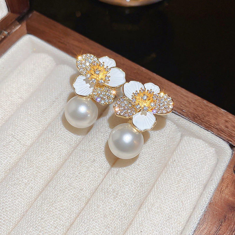 Eleganti Orecchini a Perno da Donna in Stile Francese Vintage con Zirconi Geometrici e Perle Imitazione