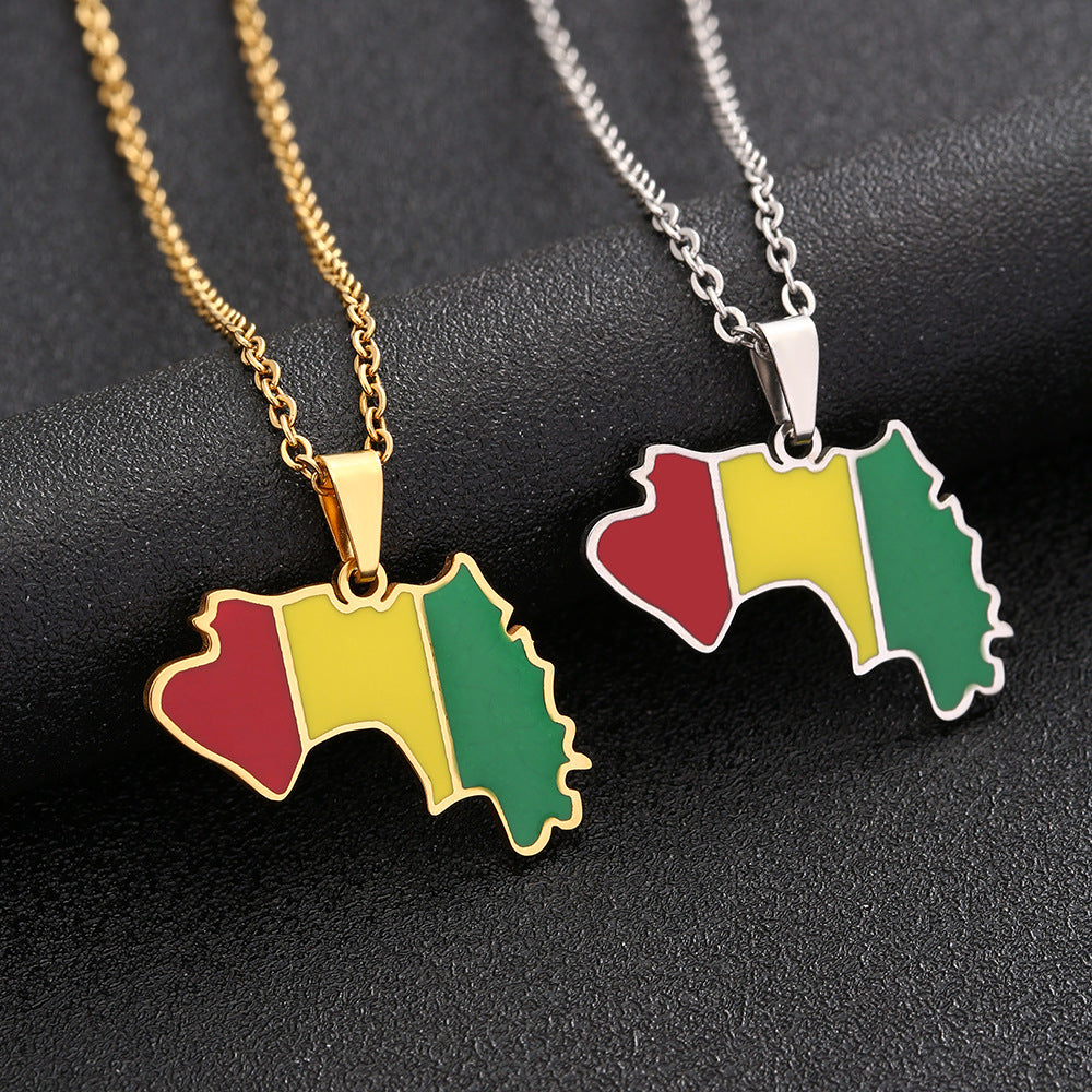 Collar con colgante de mapa geométrico minimalista de Guinea en acero inoxidable con dije de acero de titanio y acabado galvanizado para uso casual unisex