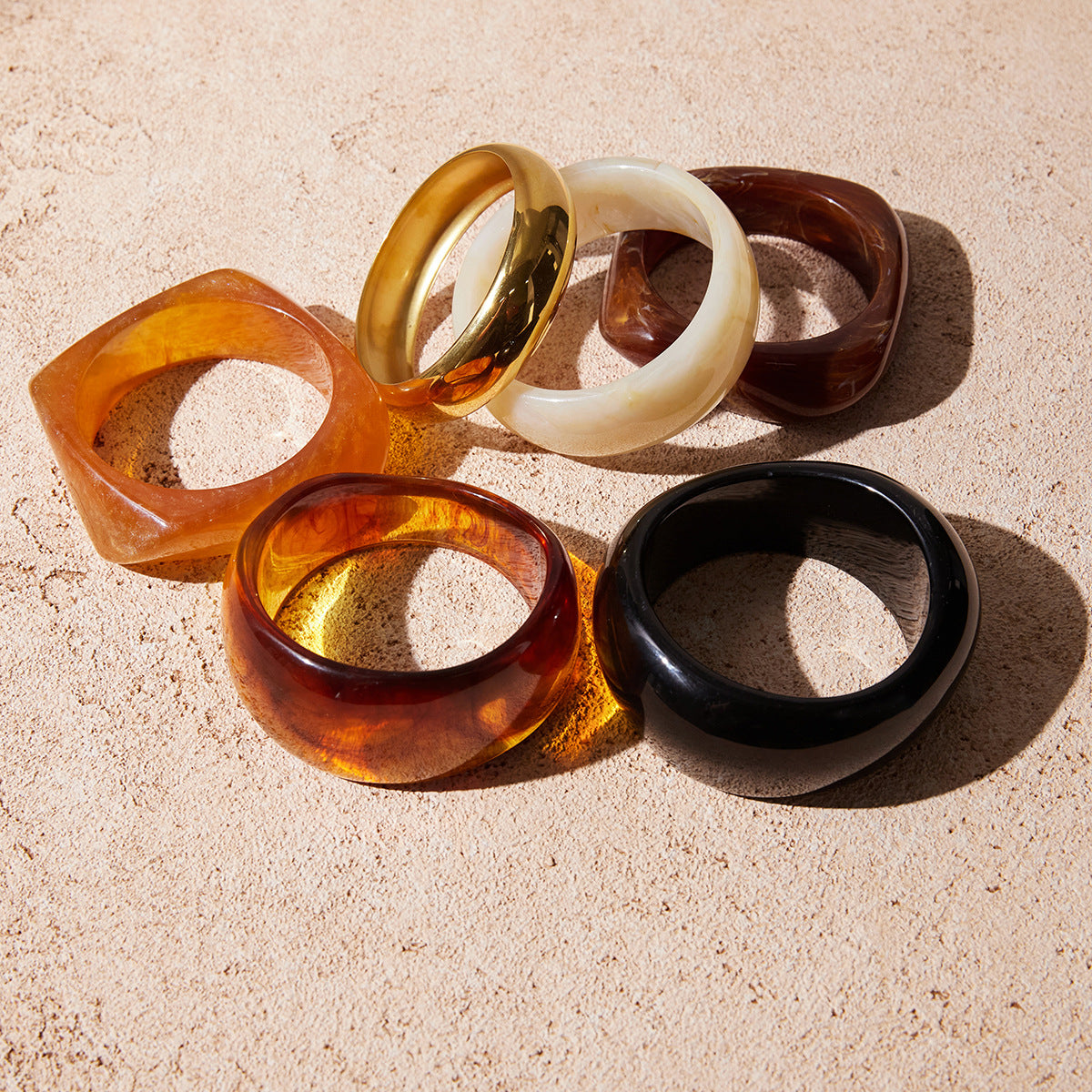 Bracciale Largo Irregolare da Donna in Resina con Placcatura in Acciaio Inossidabile, Design Geometrico e Ovale, Accessorio alla Moda in Stile Ufficio