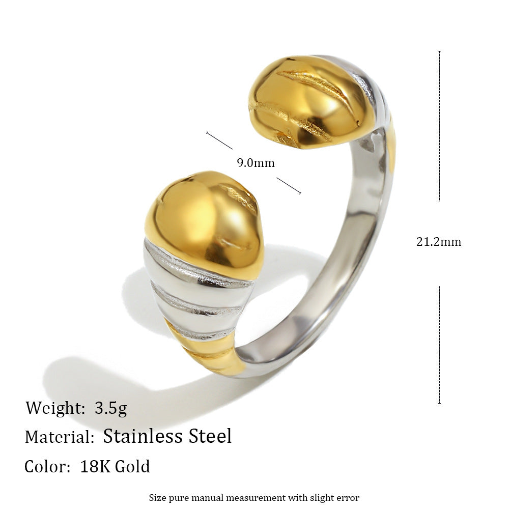 Anello da donna minimalista geometrico in acciaio inossidabile con placcatura in oro 18 carati e design a testa di serpente